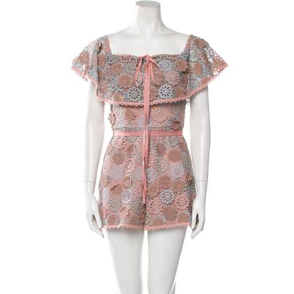 Alexis Lace Romper - Picture 10 of 11